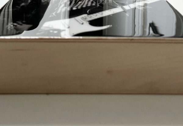 BOB DYLAN - on the mic