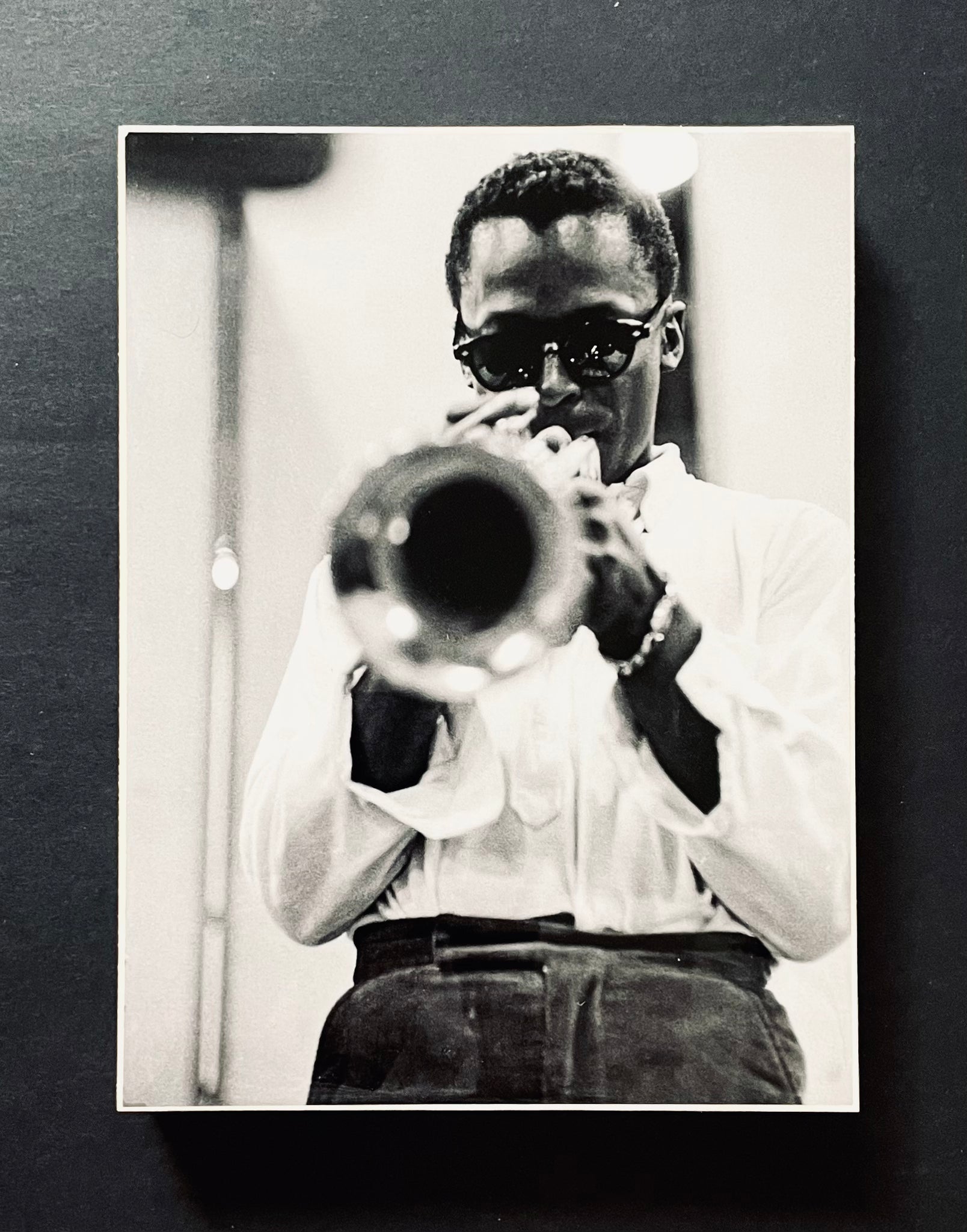 MILES DAVIS - on the horn