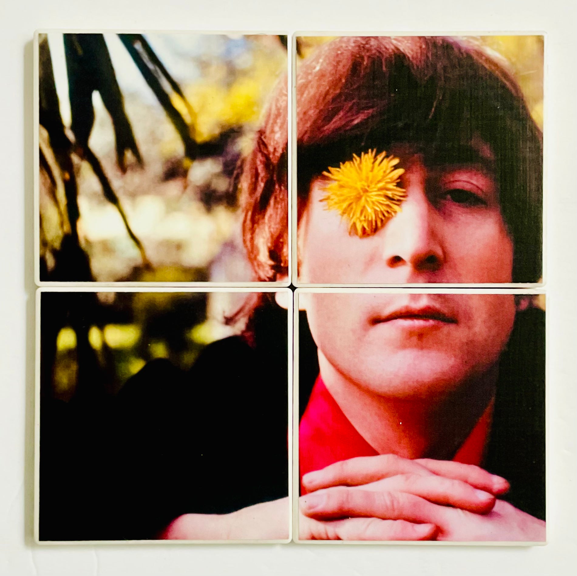 BEATLES - John Lennon flower power