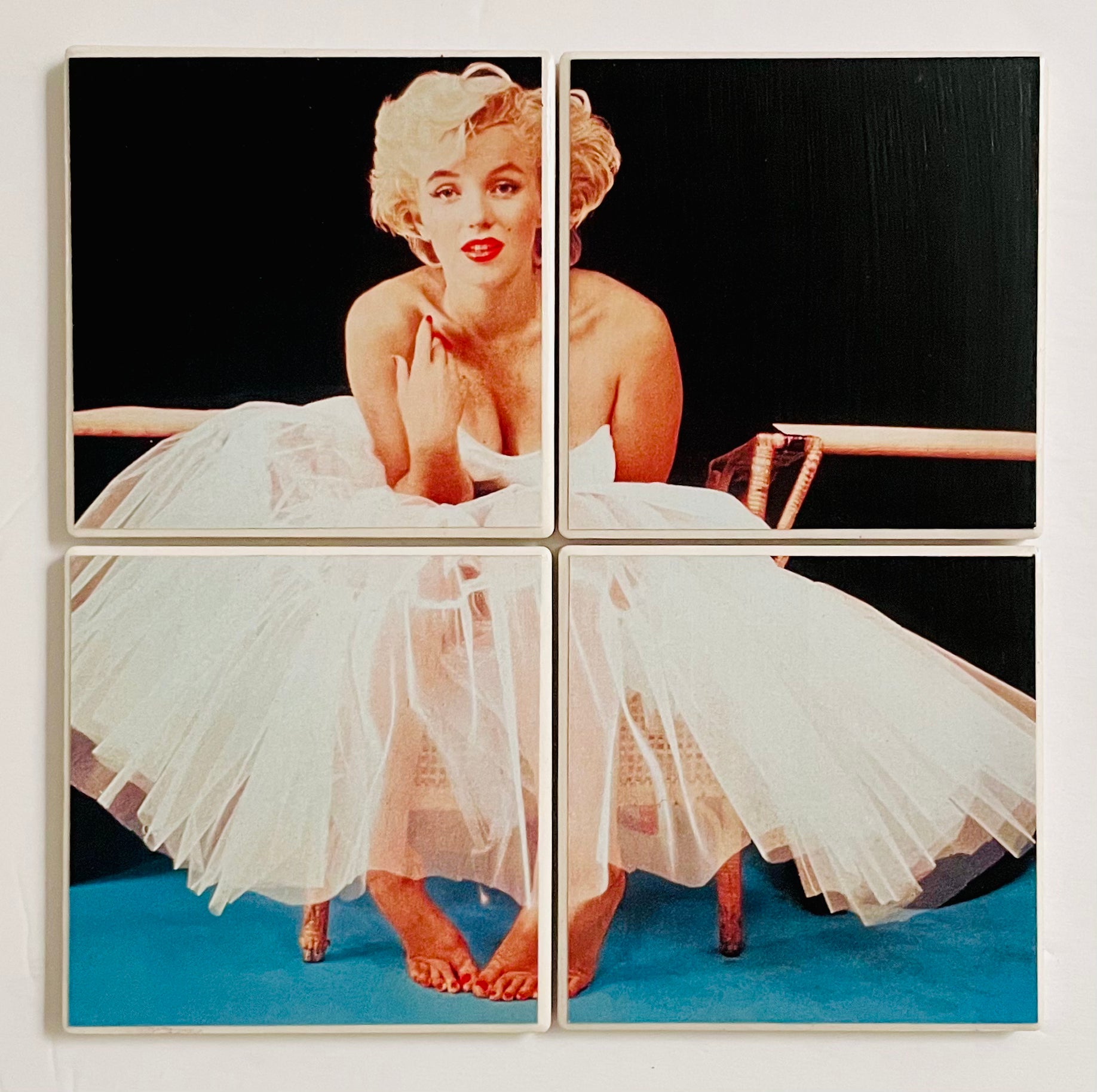 MARILYN MONROE - barefoot ballerina