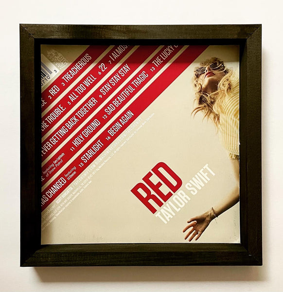 TAYLOR SWIFT - Red